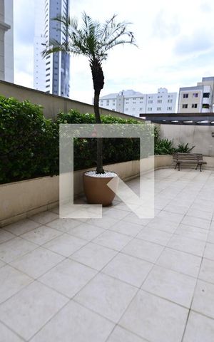 Apartamento para alugar com 100m², 3 quartos e 2 vagas Apartamento para alugar com 100m², 3 quartos e 2 vagasÁrea comum