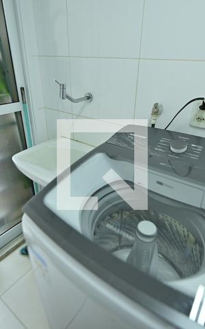 Apartamento para alugar com 100m², 3 quartos e 2 vagas Apartamento para alugar com 100m², 3 quartos e 2 vagasÁrea de Serviço