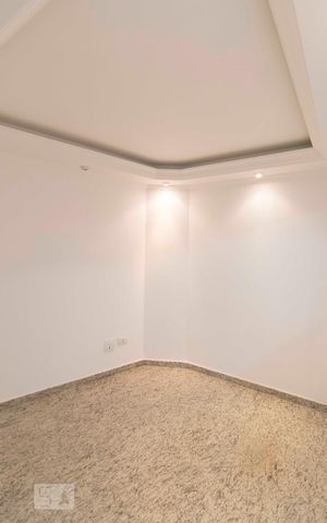Casa à venda com 342m², 5 quartos e 5 vagasQuarto