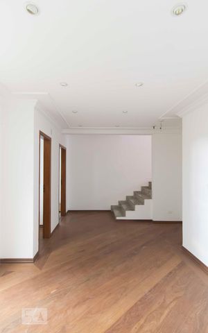 Casa à venda com 342m², 5 quartos e 5 vagasSala 3