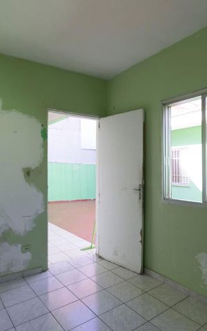 Casa para alugar com 400m², 3 quartos e 2 vagasQuarto de serviço