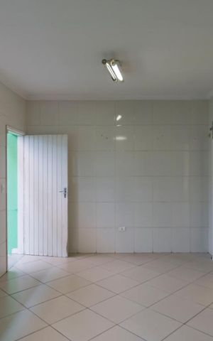 Casa para alugar com 400m², 3 quartos e 2 vagasCozinha