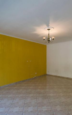 Casa para alugar com 400m², 3 quartos e 2 vagasSala