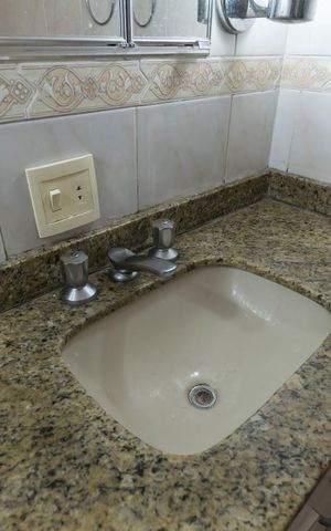 Casa para alugar com 400m², 3 quartos e 2 vagasQuarto 3 - Suíte/ Banheiro (Pia)