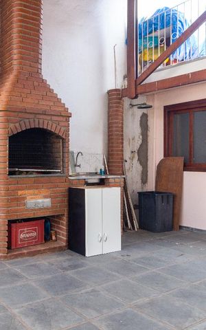 Casa à venda com 150m², 2 quartos e 4 vagasChurrasqueira