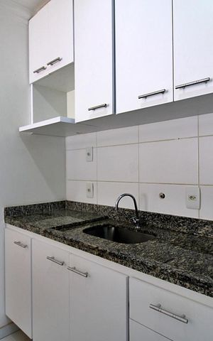 Apartamento à venda com 70m², 2 quartos e 2 vagasCozinha