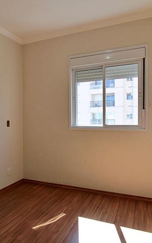 Apartamento à venda com 70m², 2 quartos e 2 vagasSuíte