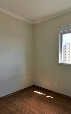 Apartamento à venda com 70m², 2 quartos e 2 vagasQuarto 2