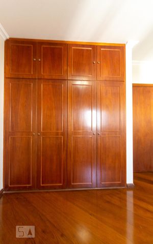 Apartamento à venda com 270m², 4 quartos e 3 vagasDormitório 1