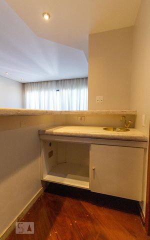 Apartamento à venda com 270m², 4 quartos e 3 vagasBar