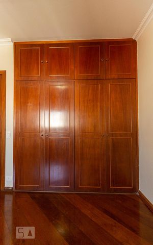 Apartamento à venda com 270m², 4 quartos e 3 vagasDormitório 2