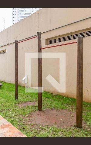 Apartamento à venda com 48m², 2 quartos e 1 vaga Apartamento à venda com 48m², 2 quartos e 1 vagaÁrea comum - Playground