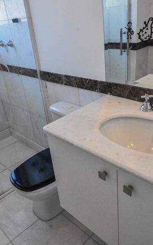 Apartamento para alugar com 370m², 4 quartos e 5 vagas Apartamento para alugar com 370m², 4 quartos e 5 vagasBanheiro Suíte 03