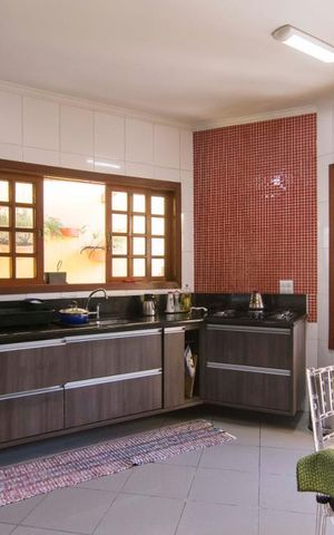 Casa à venda com 540m², 6 quartos e 4 vagasCozinha
