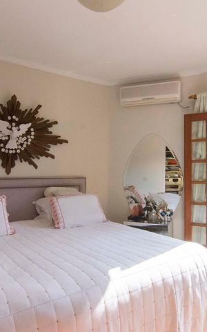 Casa à venda com 540m², 6 quartos e 4 vagasSuíte 3