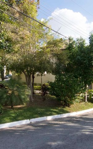 Casa à venda com 540m², 6 quartos e 4 vagasFachada