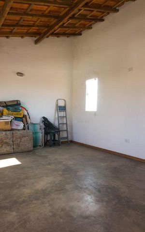 Casa à venda com 225m², 3 quartos e 2 vagas Casa à venda com 225m², 3 quartos e 2 vagasSalão