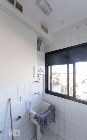 Apartamento para alugar com 61m², 2 quartos e 1 vagaCozinha