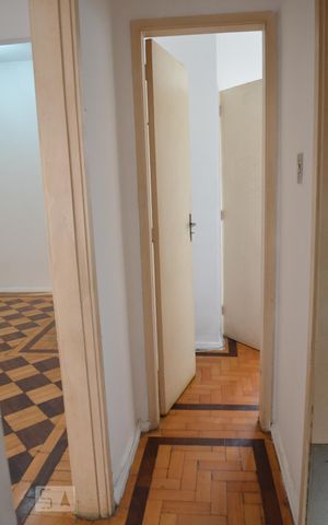 Apartamento à venda com 58m², 1 quarto e sem vagaQuarto de serviço