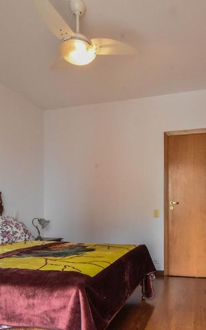 Apartamento à venda com 340m², 4 quartos e 2 vagas Apartamento à venda com 340m², 4 quartos e 2 vagasSuíte 02
