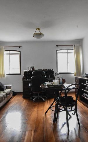 Apartamento à venda com 340m², 4 quartos e 2 vagas Apartamento à venda com 340m², 4 quartos e 2 vagasSala 02