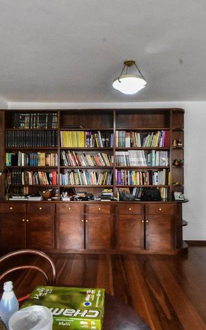 Apartamento à venda com 340m², 4 quartos e 2 vagas Apartamento à venda com 340m², 4 quartos e 2 vagasSala 02