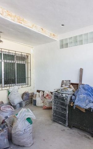 Casa à venda com 250m², 4 quartos e 2 vagasGaragem