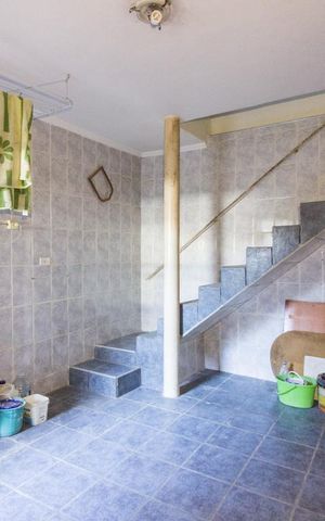 Casa à venda com 250m², 4 quartos e 2 vagasArea de Servico