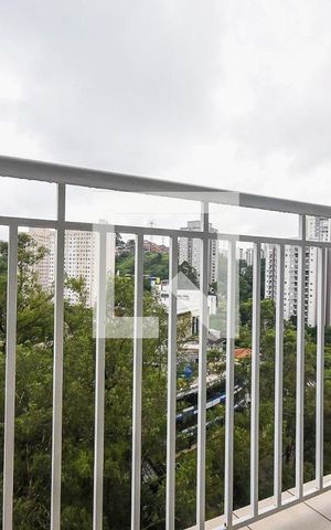 Apartamento à venda com 47m², 2 quartos e 1 vaga Apartamento à venda com 47m², 2 quartos e 1 vagaVaranda