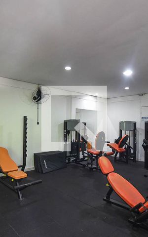 Apartamento à venda com 47m², 2 quartos e 1 vaga Apartamento à venda com 47m², 2 quartos e 1 vagaAcademia