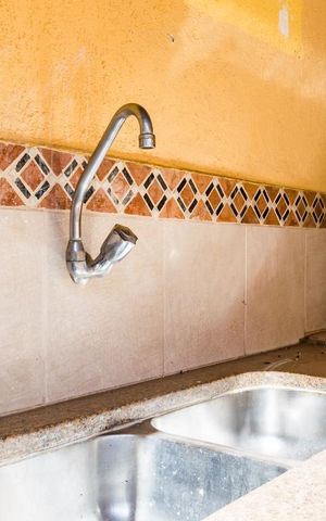 Casa à venda com 396m², 5 quartos e 4 vagasQuintal do Fundo - Churrasqueira