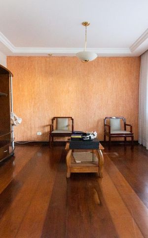 Casa à venda com 250m², 3 quartos e 4 vagas