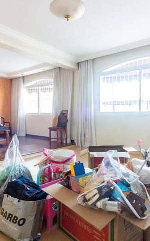 Casa à venda com 250m², 3 quartos e 4 vagas