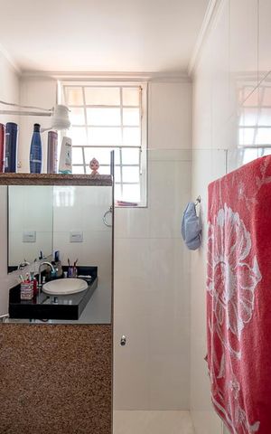 Casa à venda com 280m², 5 quartos e 3 vagasBanheiro da Suite