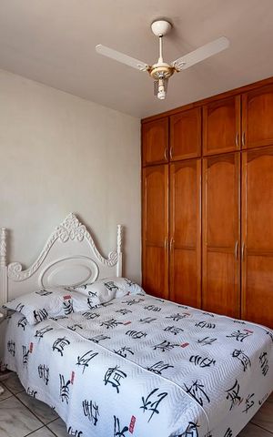 Casa à venda com 280m², 5 quartos e 3 vagasQuarto 2