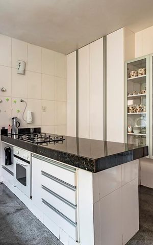 Casa à venda com 280m², 5 quartos e 3 vagasCozinha