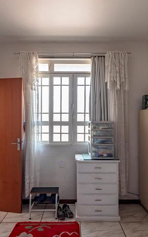 Casa à venda com 280m², 5 quartos e 3 vagasQuarto 2