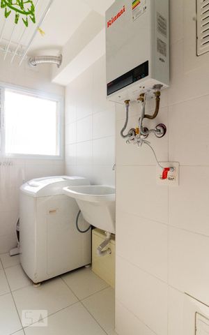 Apartamento para alugar com 66m², 2 quartos e 1 vagaÁrea de Serviço