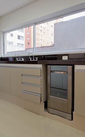 Apartamento à venda com 130m², 3 quartos e 1 vaga Apartamento à venda com 130m², 3 quartos e 1 vagaCozinha