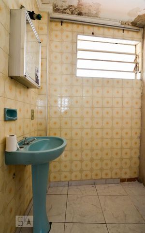 Apartamento à venda com 42m², 1 quarto e sem vaga Apartamento à venda com 42m², 1 quarto e sem vagaBanheiro