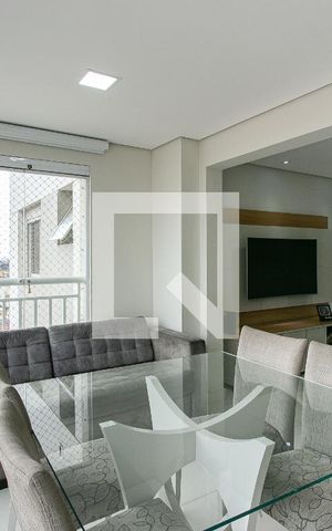Apartamento à venda com 81m², 2 quartos e 2 vagasVaranda gourmet