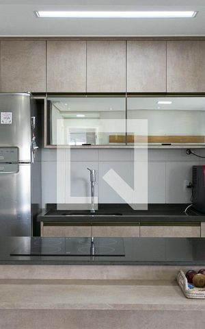 Apartamento à venda com 81m², 2 quartos e 2 vagasCozinha
