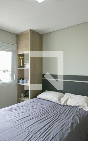 Apartamento à venda com 81m², 2 quartos e 2 vagasSuíte