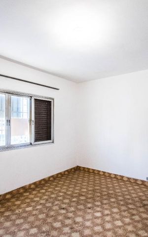 Casa à venda com 150m², 3 quartos e 2 vagasSuíte
