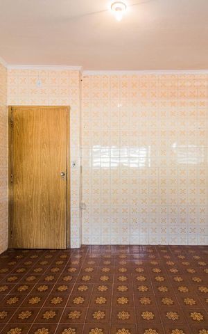 Casa à venda com 150m², 3 quartos e 2 vagasCozinha
