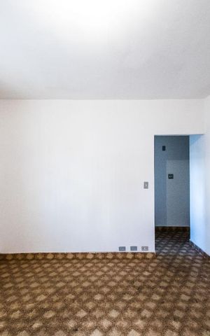 Casa à venda com 150m², 3 quartos e 2 vagasSuíte
