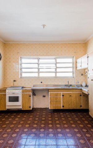 Casa à venda com 150m², 3 quartos e 2 vagasCozinha
