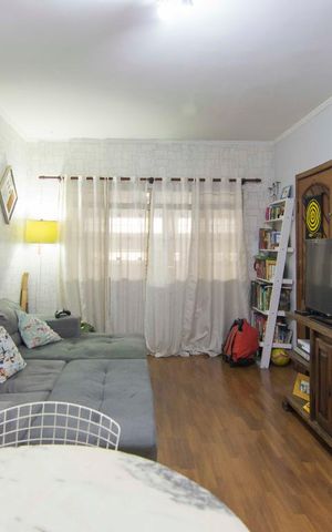 Casa à venda com 120m², 2 quartos e 2 vagasSala