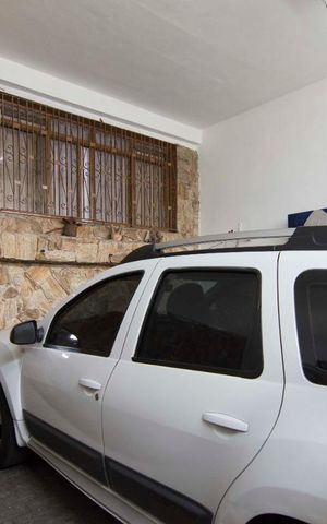 Casa à venda com 120m², 2 quartos e 2 vagasGaragem