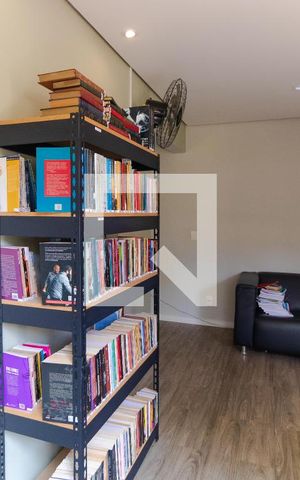 Apartamento para alugar com 61m², 2 quartos e 1 vaga Apartamento para alugar com 61m², 2 quartos e 1 vagaÁrea comum - Sala de Estudo